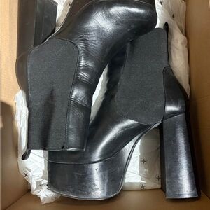 L'INTERVALLE Black Heeled Boots